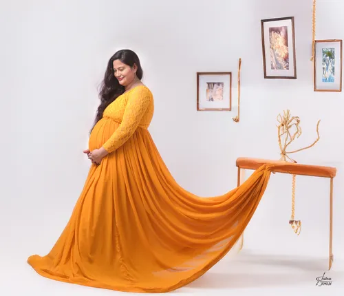 Maternity Photography Sultanpur Glow Of Motherhood Z 30403 Fc